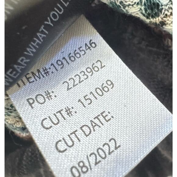 Torrid Size 2 Plaid Surplice Top Waffle Knit Holiday Drop Shoulder #5761 - Picture 15 of 16